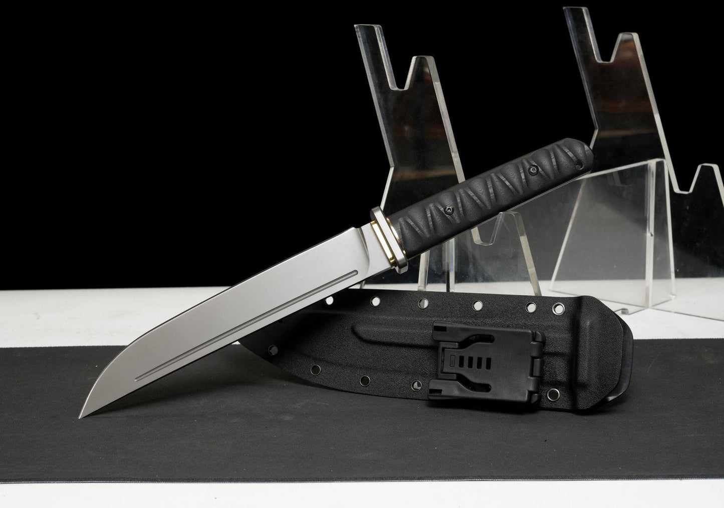 Épée Courte Stealth Hawk — Titanium Edition | Katana Masamune