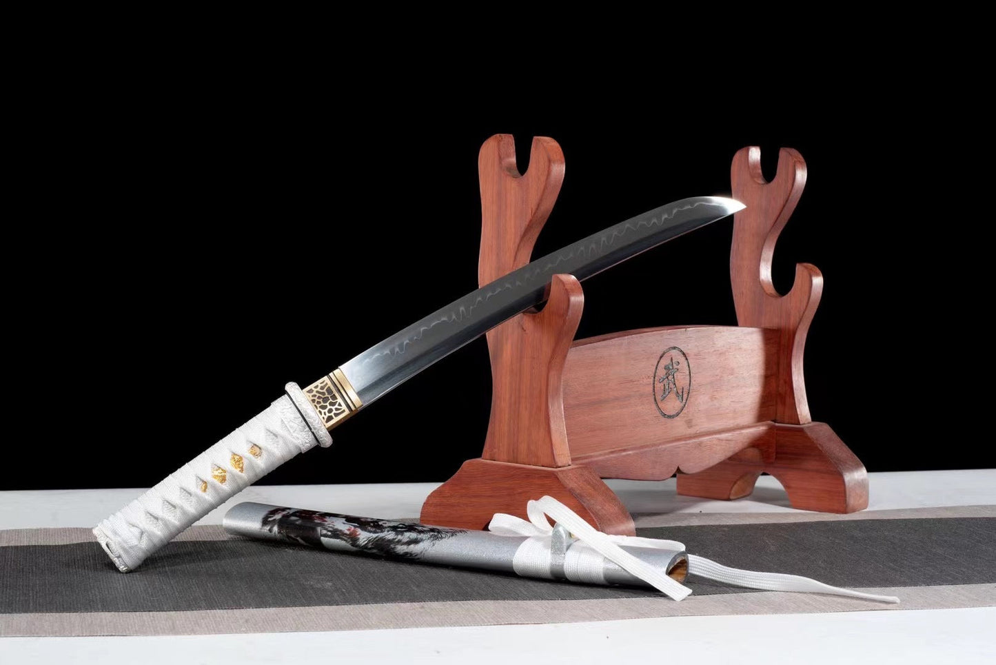 Tanto Ōkami 狼 | Katana Masamune